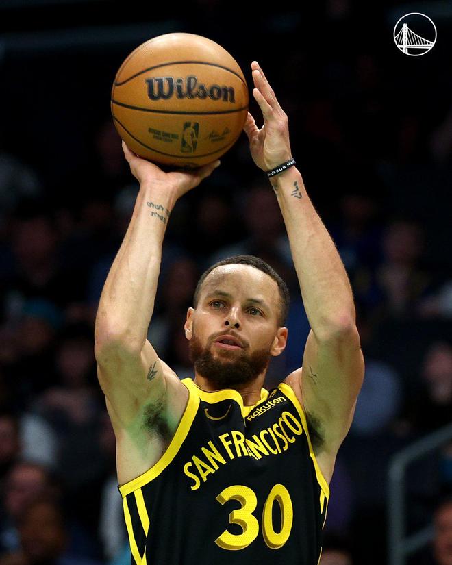 真人体育官网-窗口期突围战来临，夏洛特黄蜂围绕德甲篮板制胜，底气十足，资深球员宣示担当