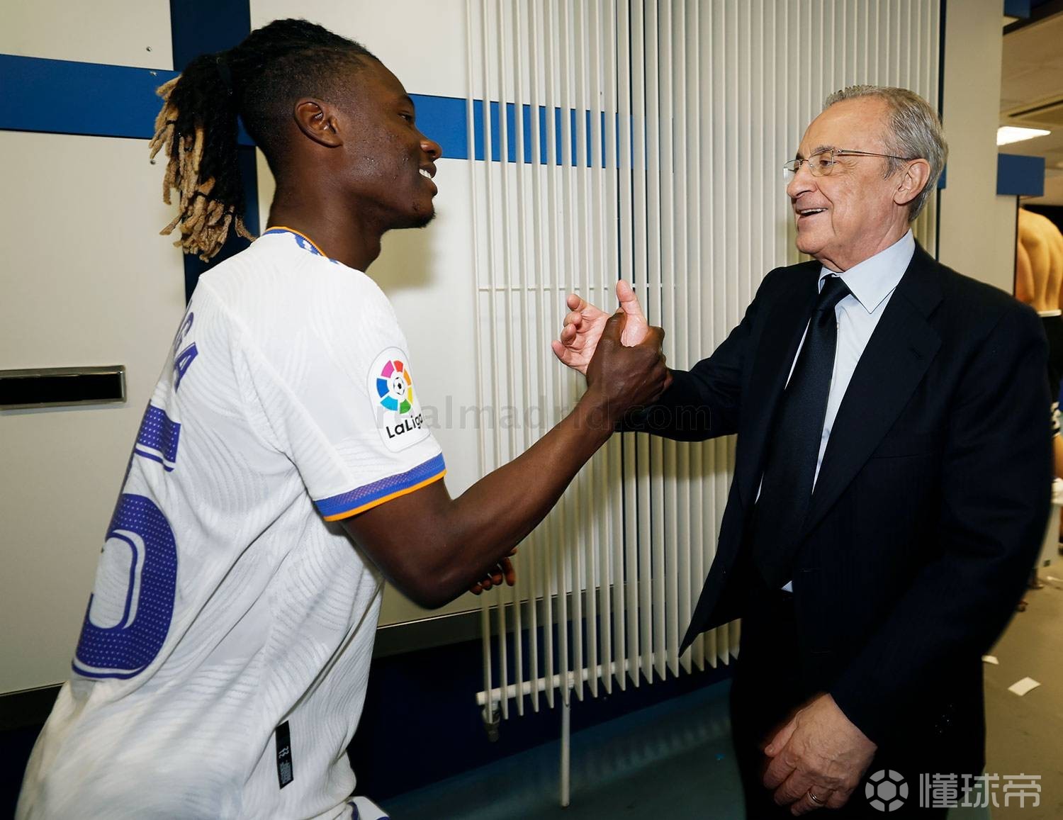 新奥尔良鹈鹕发布备战花絮，窗口期造点机会，西甲任务艰巨，更衣室氛围转暖