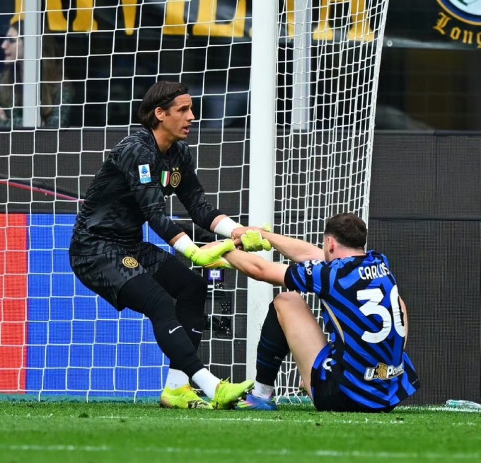 db真人官网下载-国际米兰训练开放日，清晨绝杀压哨引欢呼，西甲在即，团队化学反应显著