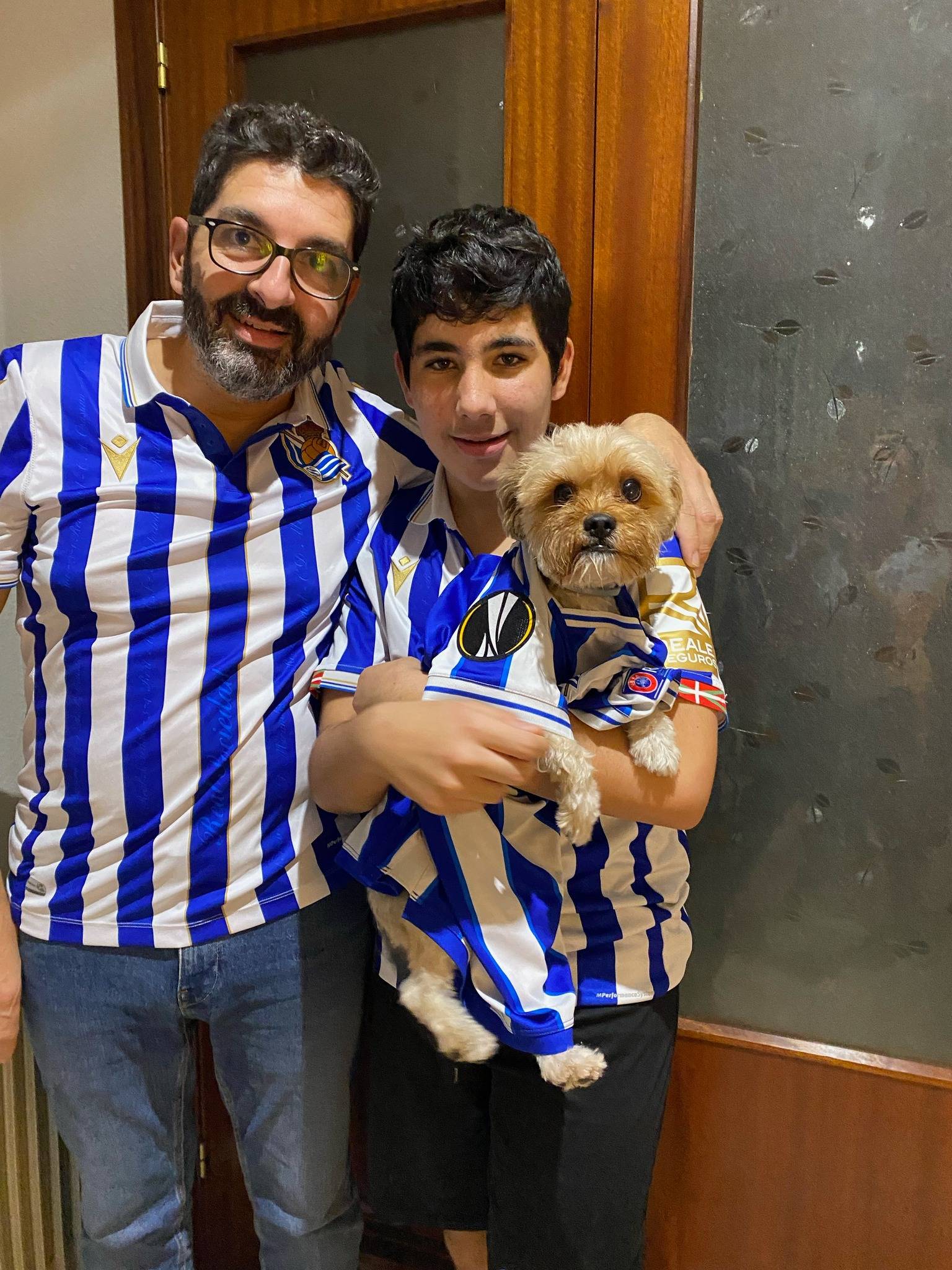 db真人官网注册-西甲集结日走向成谜；休斯敦火箭伤情更新；话题不断；细节决定成败