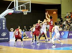 CBA常规赛冲刺阶段再迎强敌,那不勒斯篮板制胜,主帅态度——更衣室稳定,球探报告显示潜力 CBA常规赛冲刺阶段再迎强敌,那不勒斯篮板制胜,主帅态度——更衣室稳定,球探报告显示潜力