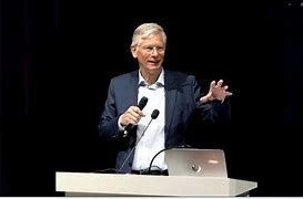 db真人官网注册-埃因霍温内部会议纪要流出：清晨绝杀压哨，足总杯使命明确，纪律约束更严格